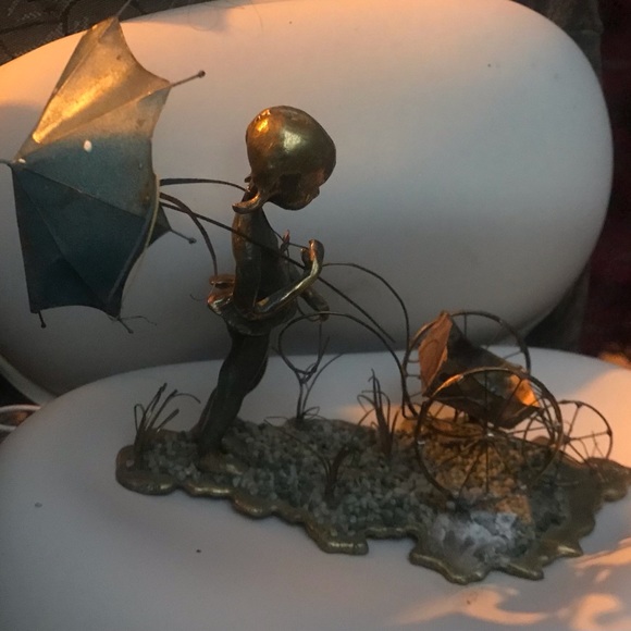 Milcom Moran Very Rare girl pushing stroller " nice Patena. - Picture 3 of 3